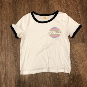 hollister t shirt size small